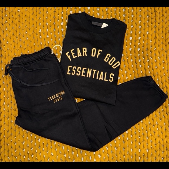 Fear of God Essentials Black Set